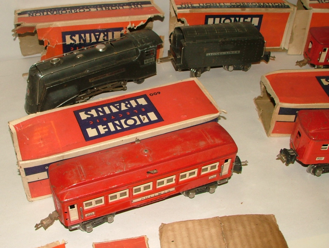  1940'S LIONEL OSCALE TRAIN SET W/ ENGINE COMMODORE VANDERBILT W