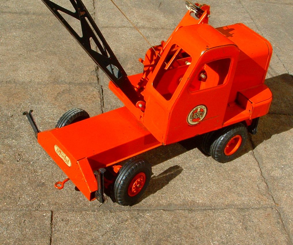 1950s DOEPKE MODEL TOYS UNIT CRANE WITH EXTRA CLAMSHEL BEAUTIFUL SHAPE